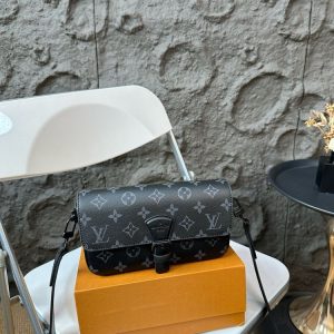 New Arrival LV Handbag L1075