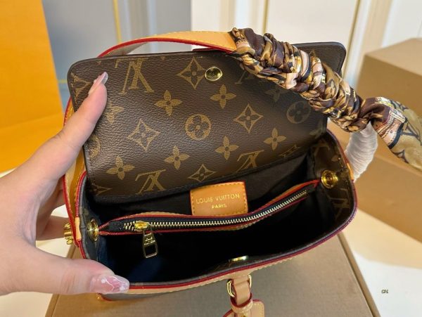 New Arrival LV Handbag L1073