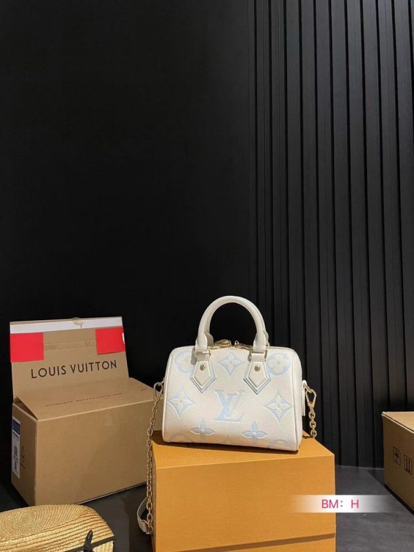 New Arrival LV Handbag L1050