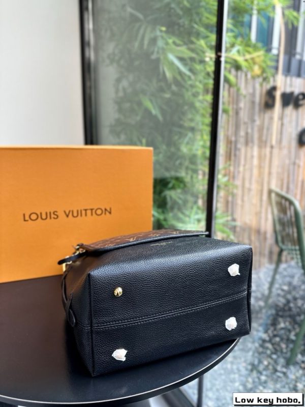 New Arrival LV Handbag L1108