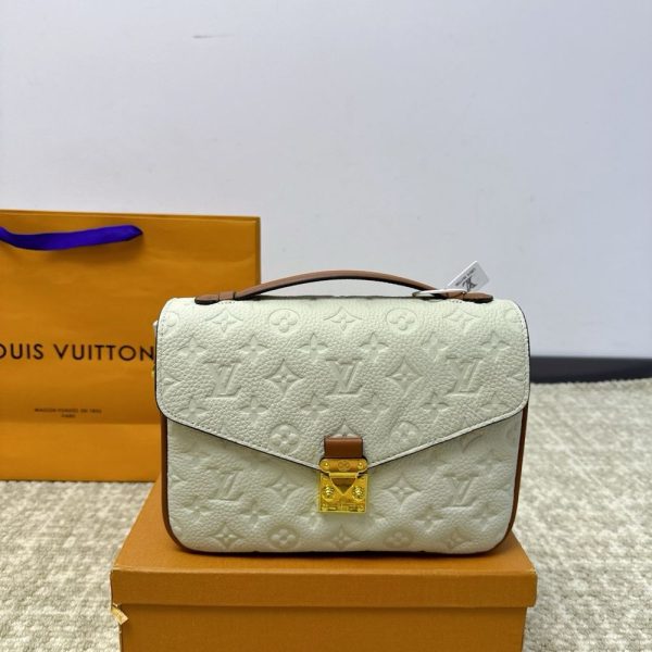 New Arrival LV Handbag L1110