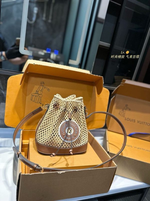 New Arrival LV Handbag L1039