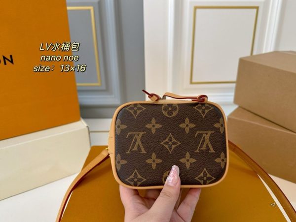 New Arrival LV Handbag L1070