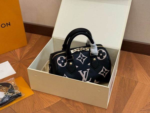 New Arrival LV Handbag L1060.1