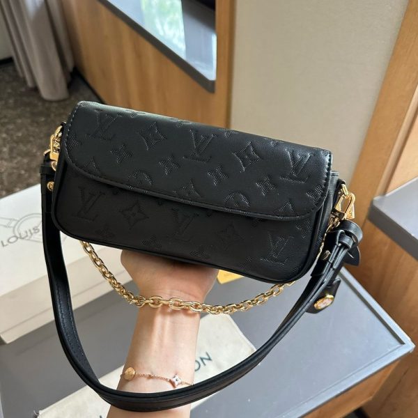 New Arrival LV Handbag L1104