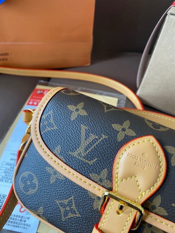 New Arrival LV Handbag L1053