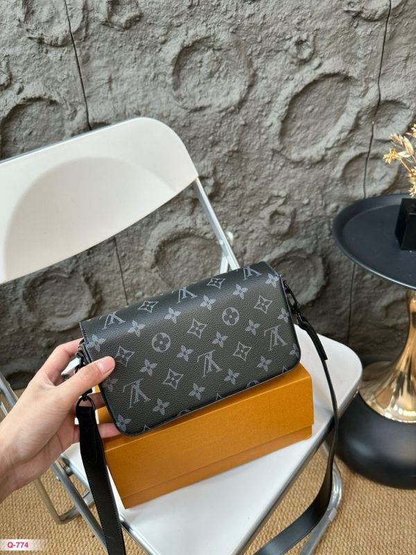 New Arrival LV Handbag L1075