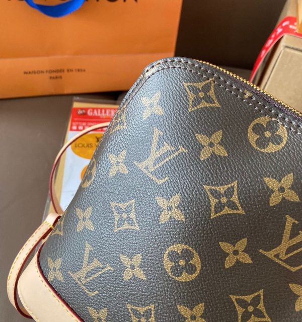 New Arrival LV Handbag L1052