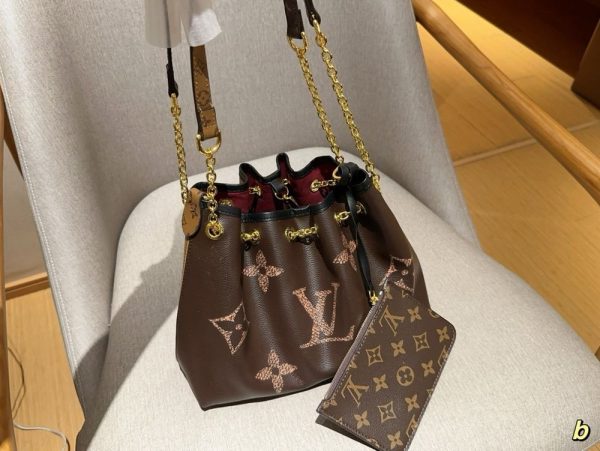 New Arrival LV Handbag L1081