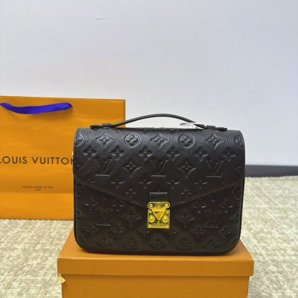 New Arrival LV Handbag L1110