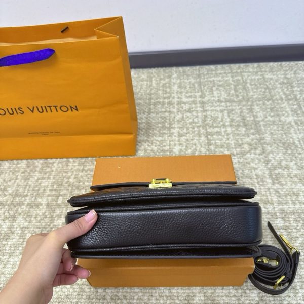 New Arrival LV Handbag L1110