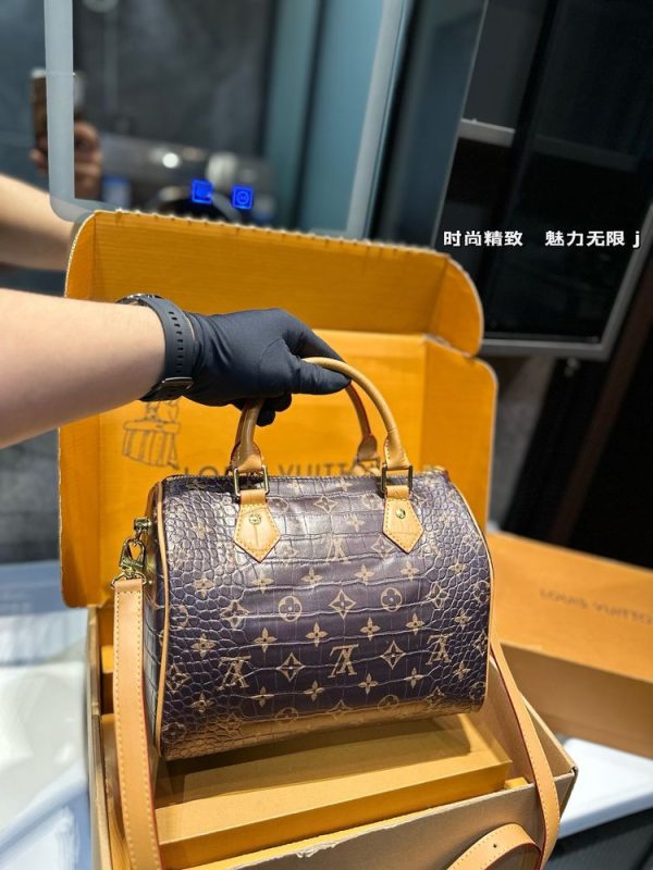 New Arrival LV Handbag L1092