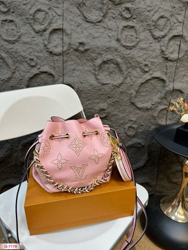 New Arrival LV Handbag L1017