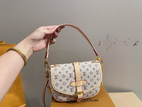 New Arrival LV Handbag L1106