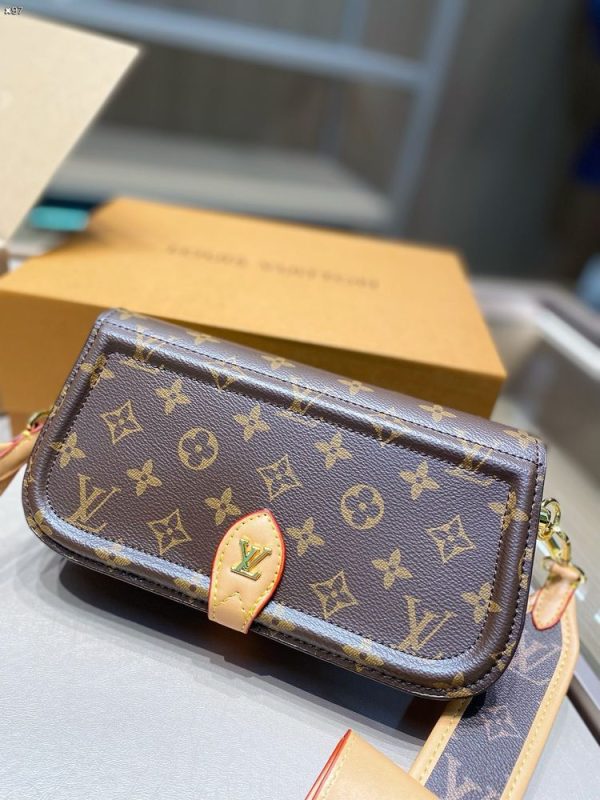 New Arrival LV Handbag L1028