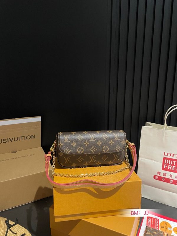 New Arrival LV Handbag L1043