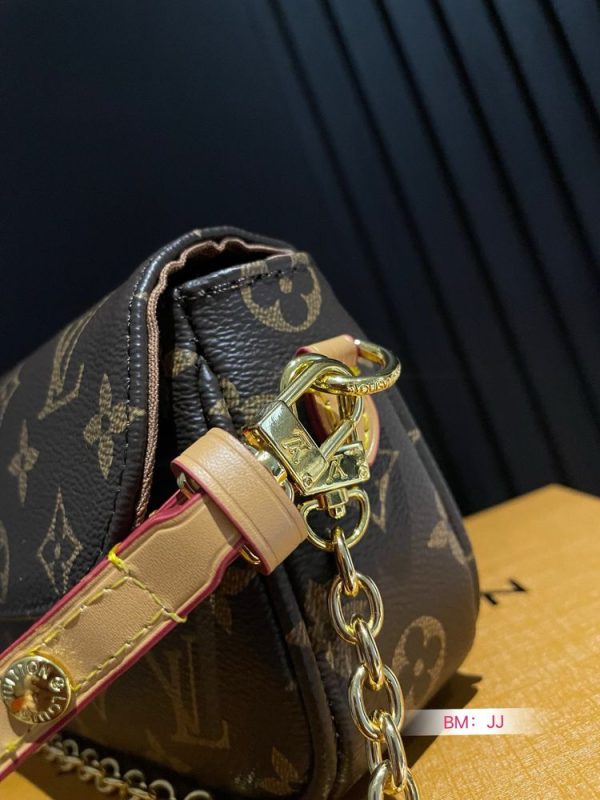 New Arrival LV Handbag L1043