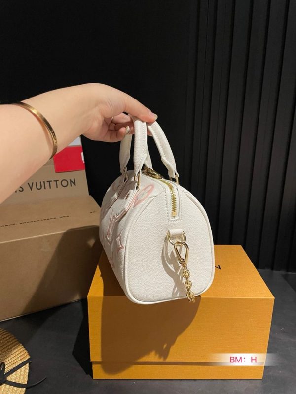 New Arrival LV Handbag L1050