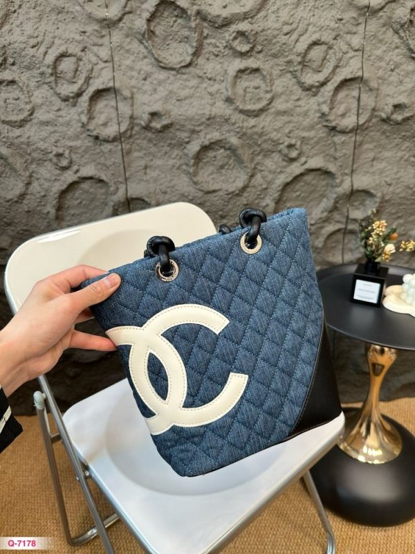 New Arrival CN Handbag C571