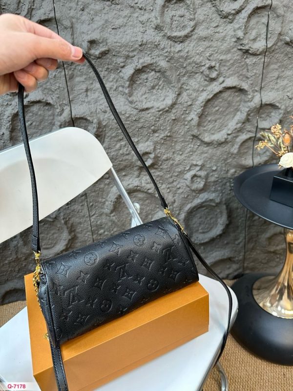 New Arrival LV Handbag L1016