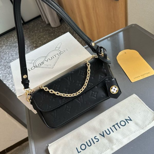 New Arrival LV Handbag L1104