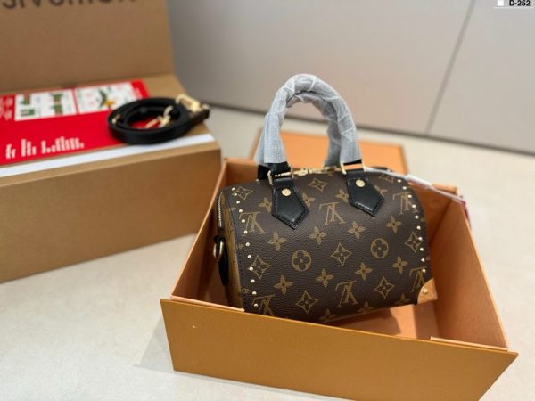 New Arrival LV Handbag L1024