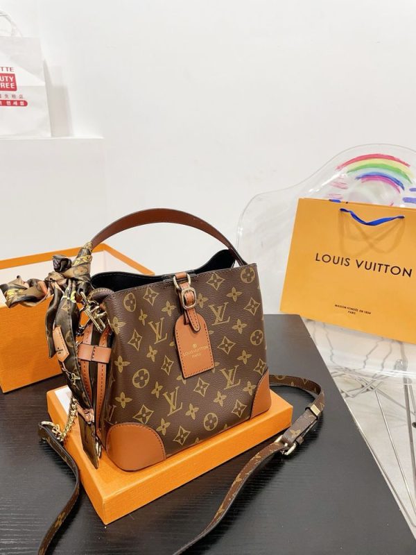 New Arrival LV Handbag L1031