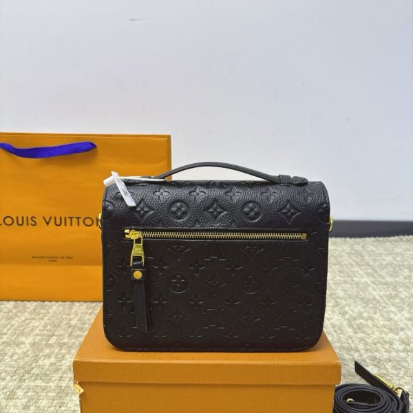 New Arrival LV Handbag L1110