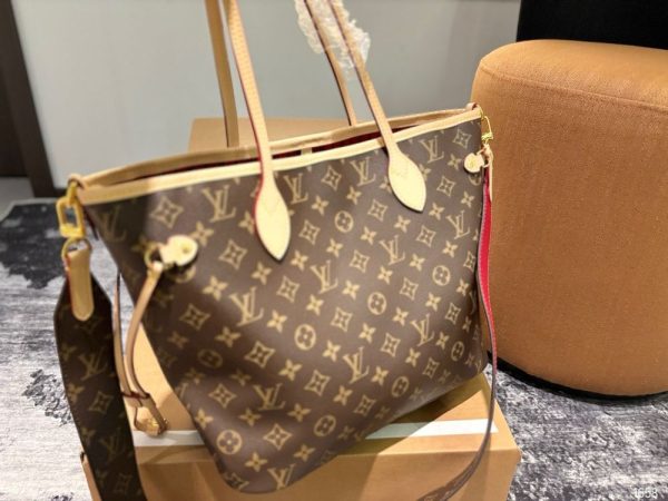 New Arrival LV Handbag L1145