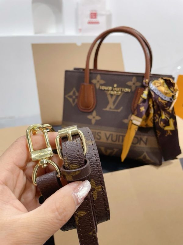 New Arrival LV Handbag L1203