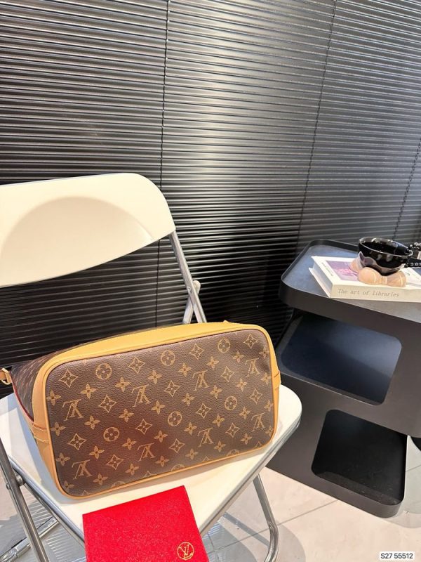 New Arrival LV Handbag L1124