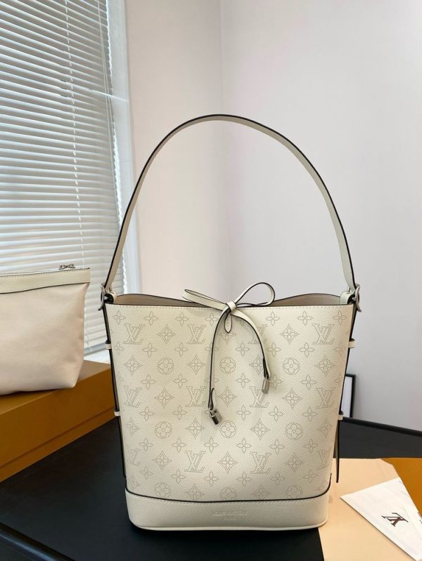 New Arrival LV Handbag L1202.2