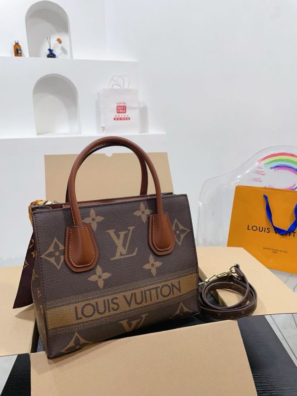 New Arrival LV Handbag L1203