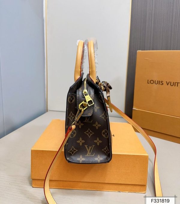 New Arrival LV Handbag L1179