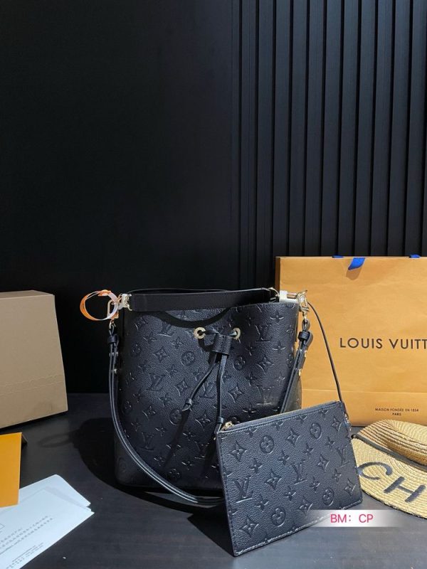 New Arrival LV Handbag L1130