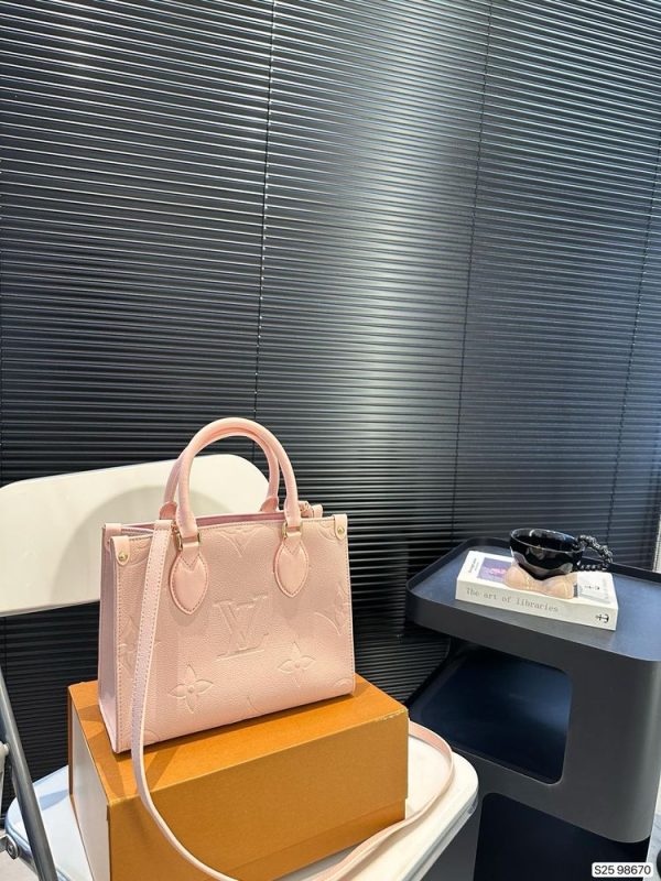 New Arrival LV Handbag L1159