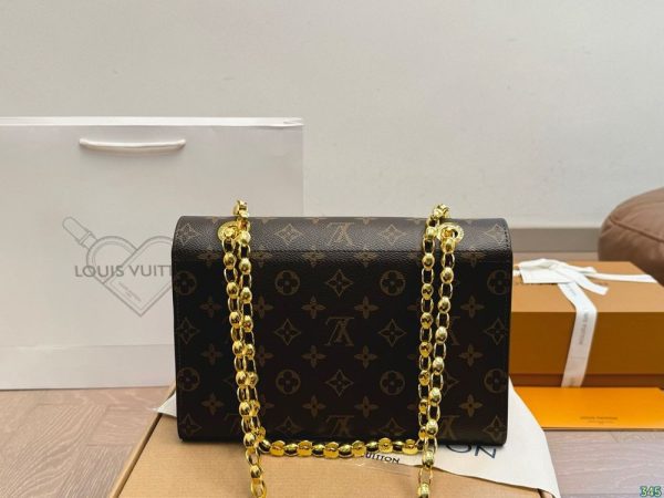 New Arrival LV Handbag L1142