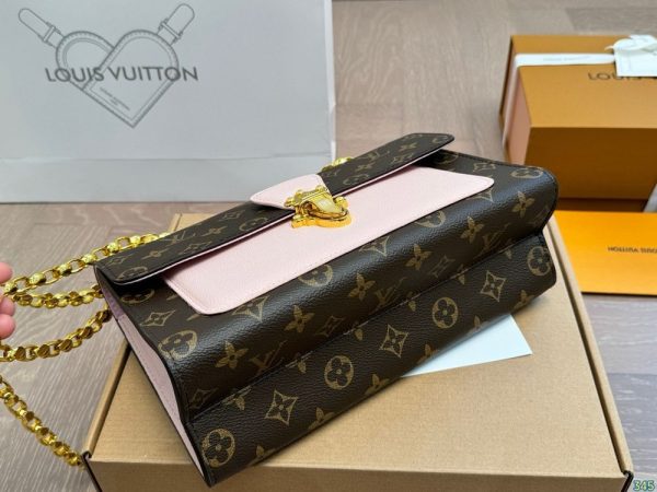 New Arrival LV Handbag L1142