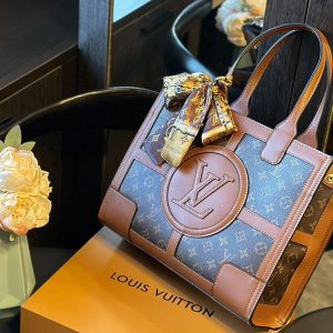 Luxury LV Handbag M59607