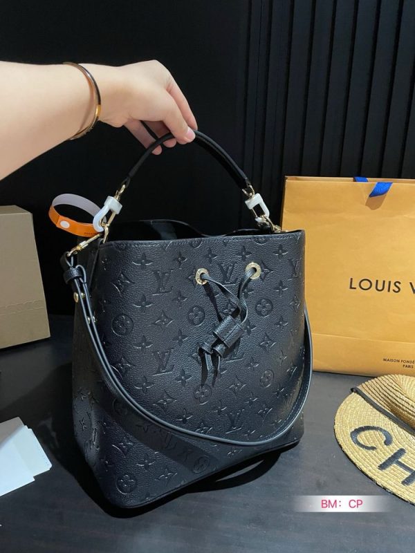 New Arrival LV Handbag L1130