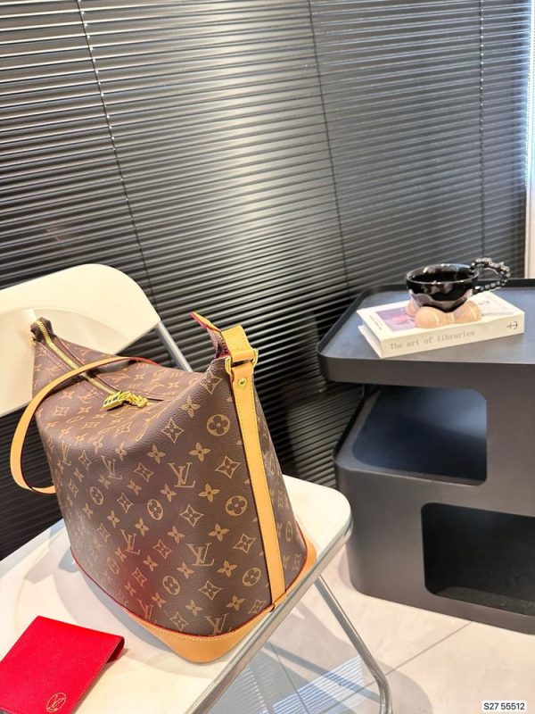 New Arrival LV Handbag L1124