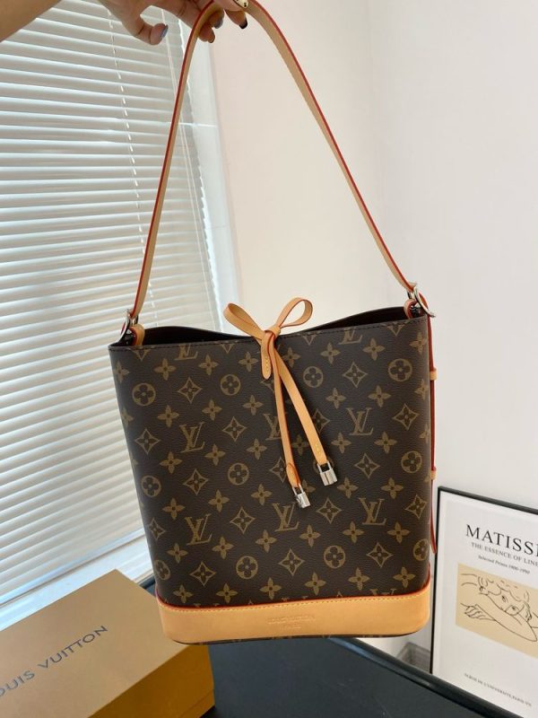 New Arrival LV Handbag L1202.2