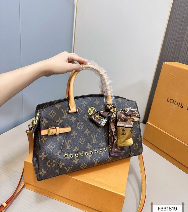 New Arrival LV Handbag L1179