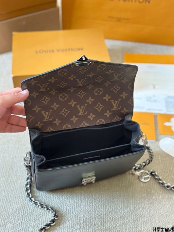 New Arrival LV Handbag L1195