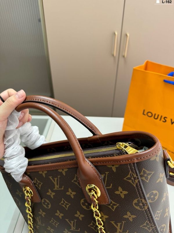 New Arrival LV Handbag L1151