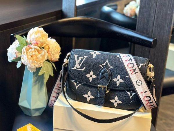 New Arrival LV Handbag L1187.2