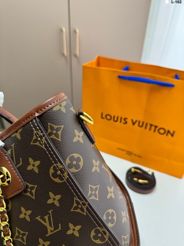 New Arrival LV Handbag L1151