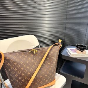 New Arrival LV Handbag L1124