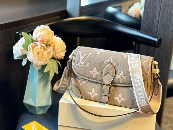 New Arrival LV Handbag L1187.2