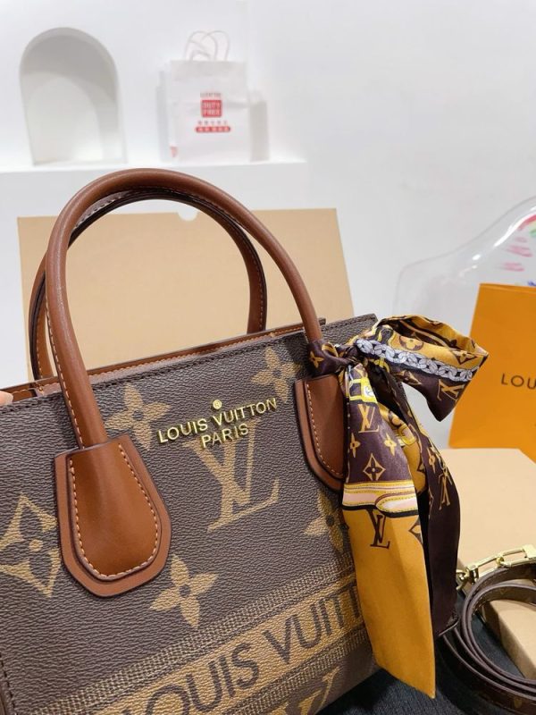 New Arrival LV Handbag L1203